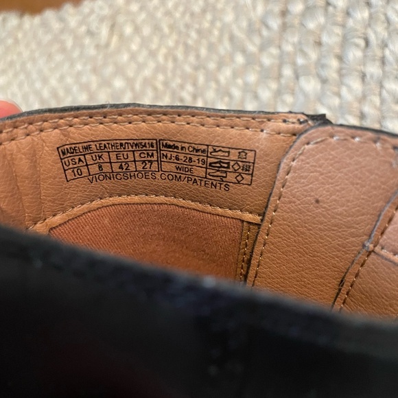 Women’s Genuine Black Leather Vionic Ankle Boots Booties Size 10 - Picture 9 of 9